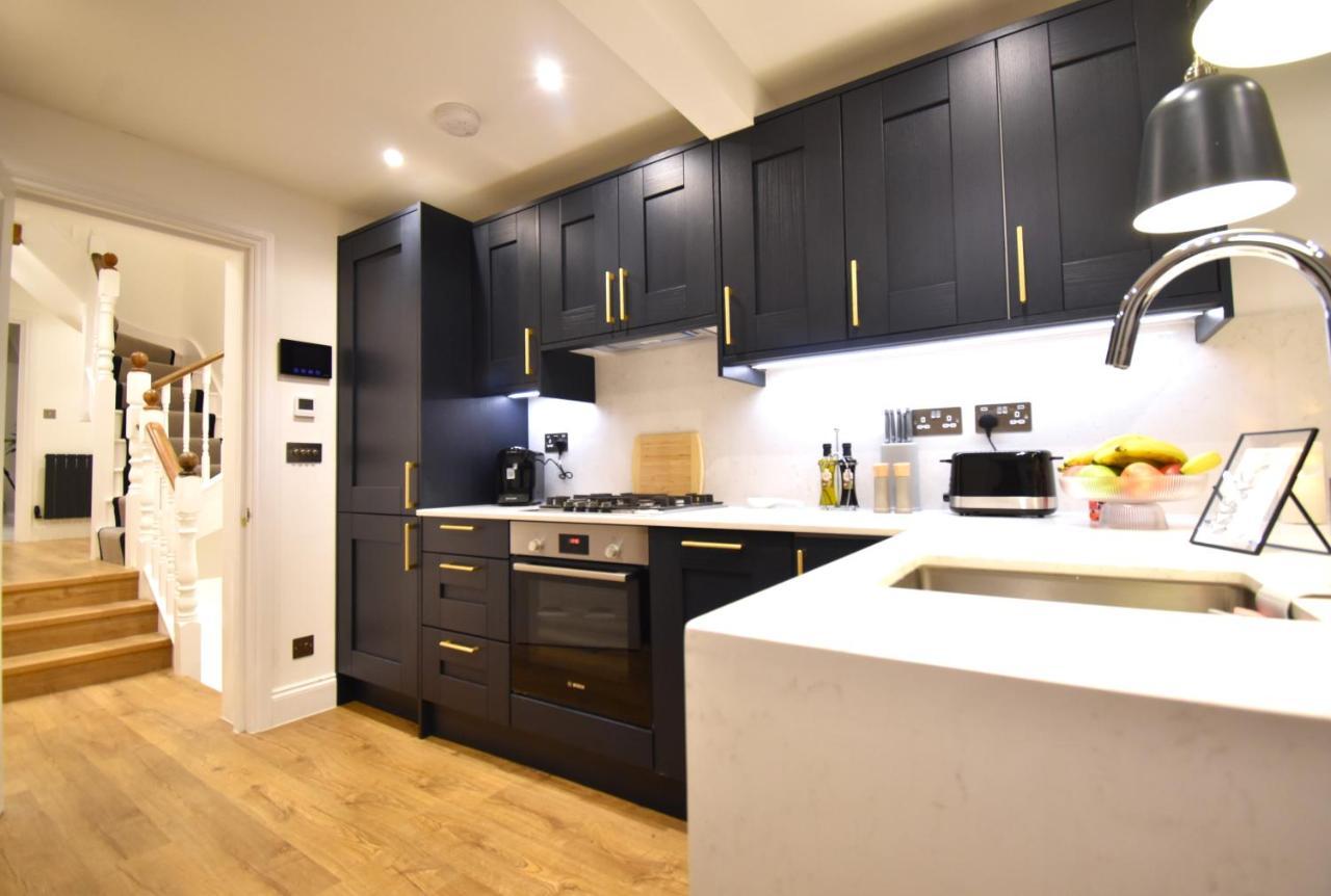 Stunning 3 Bed Apartment London Kültér fotó