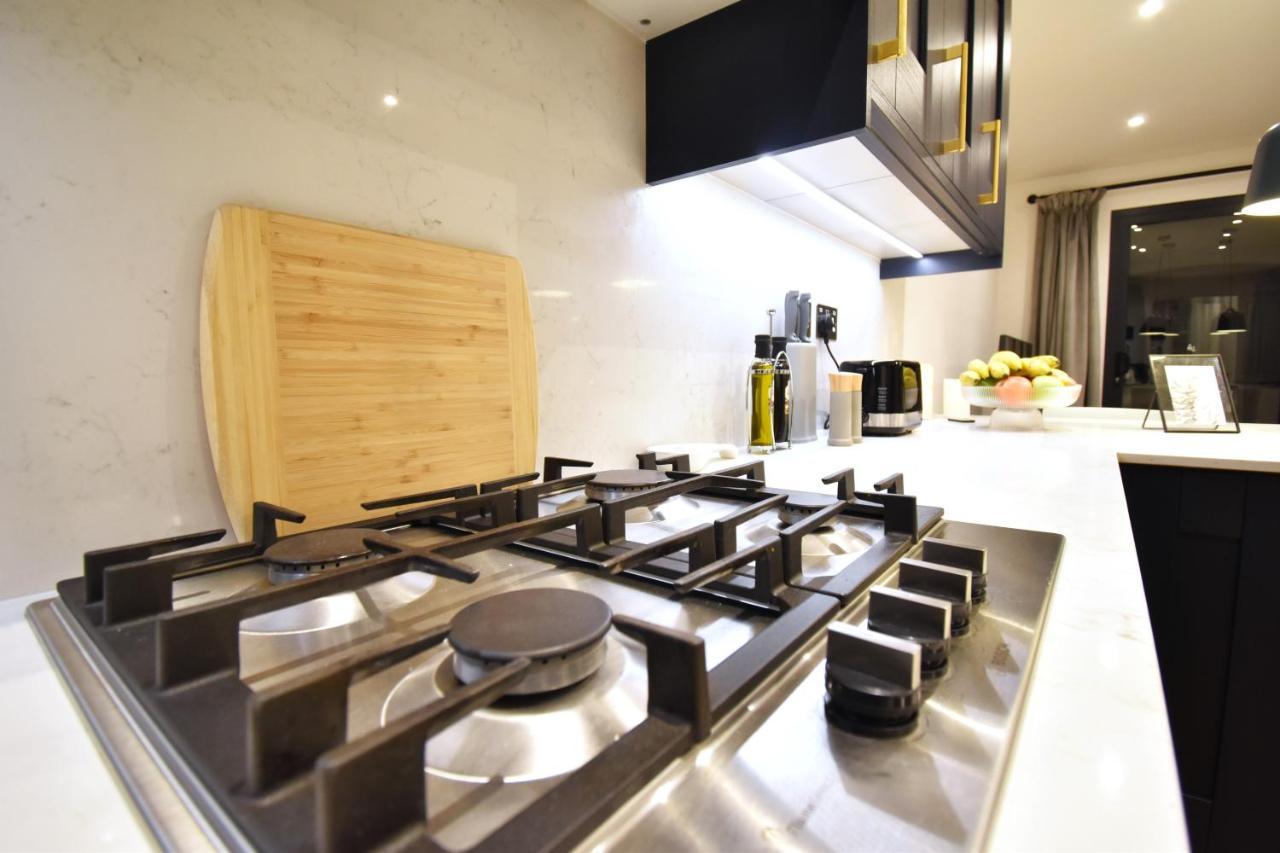 Stunning 3 Bed Apartment London Kültér fotó